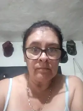 Snapshot of sstrellaa chatting on January 17, 2026, 2:37 am sstrellaa online show from January 17, 2026, 2:37 am