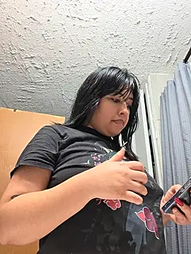 AriannaPenaxo online show from April 3, 2026, 11:44 pm