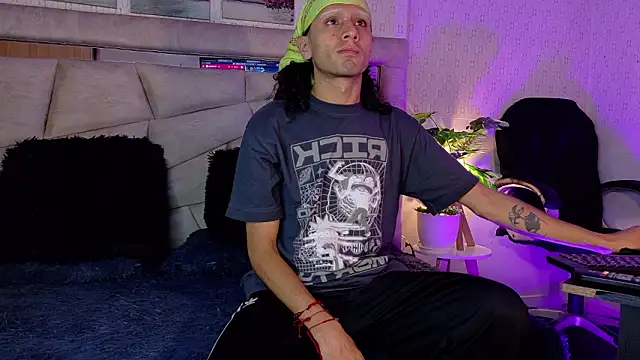 4L3JX online show from February 5, 2026, 12:34 pm