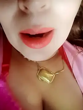 Naughty-Yousra online show from April 24, 2026, 2:52 pm