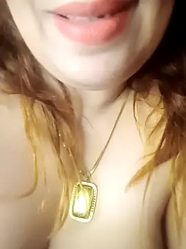 Naughty-Yousra online show from April 25, 2026, 5:21 pm