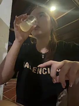 Carithooo online show from February 23, 2026, 11:38 pm