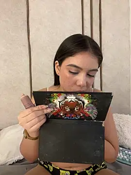 lilithdya online show from February 16, 2026, 11:35 pm