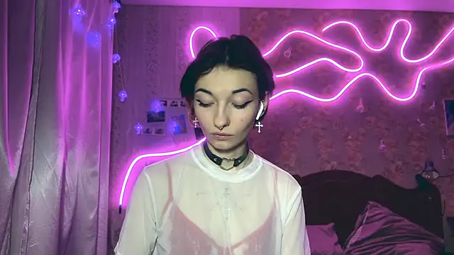 Cutle Harper online show from January 18, 2026, 3:04 pm