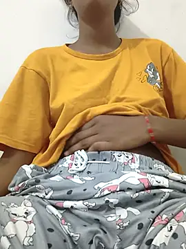 Cute-Natashaa online show from April 26, 2026, 6:43 am