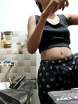 Cute-Natashaa online show from July 29, 2026, 1:43 pm