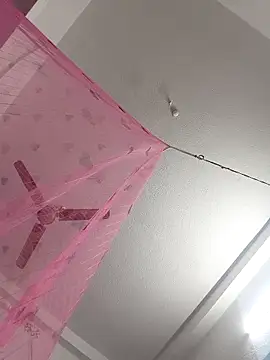 Hot-Tinaa online show from February 26, 2026, 2:22 am