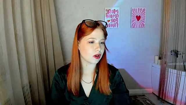 SweetDaylight online show from February 25, 2026, 9:36 pm