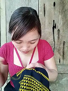 lia-coy online show from March 26, 2026, 5:06 am