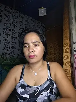 Snapshot of LoveSammantha24xxx chatting on May 18, 2026, 2:55 am LoveSammantha24xxx online show from May 18, 2026, 2:55 am