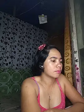 Snapshot of LoveSammantha24xxx chatting on May 21, 2026, 4:32 am LoveSammantha24xxx online show from May 21, 2026, 4:32 am