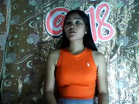 Snapshot of PinaySkinnyJust18 chatting on February 9, 2026, 8:23 am PinaySkinnyJust18 online show from February 9, 2026, 8:23 am