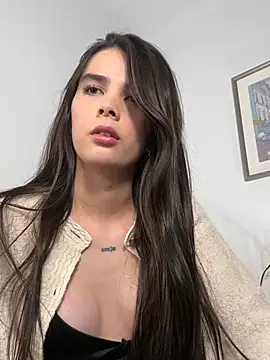 Lily WellGifted online show from February 4, 2026, 9:59 am