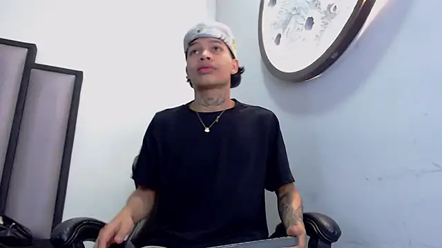 Dogan Renzo0 online show from March 3, 2026, 11:28 am