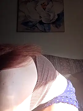 Ashlovescannabis online show from March 11, 2026, 12:32 pm