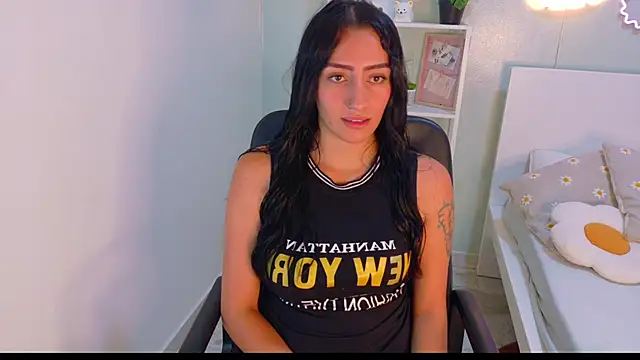 Snapshot of AmmyRouse__ chatting on February 4, 2026, 11:16 am AmmyRouse online show from February 4, 2026, 11:16 am