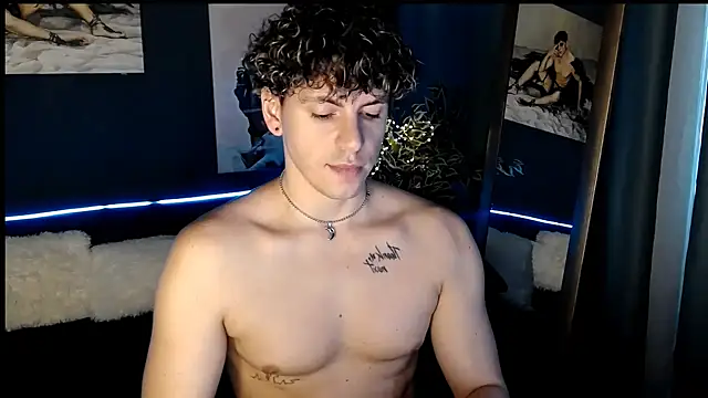TylerGibson online show from July 25, 2026, 6:21 am