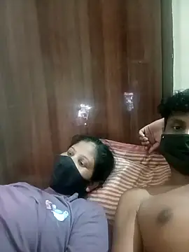 Prajakta123 online show from April 30, 2026, 4:58 pm