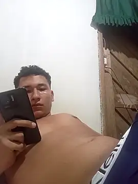 Snapshot of adre-69 chatting on March 29, 2026, 8:54 pm adre-69 online show from March 29, 2026, 8:54 pm