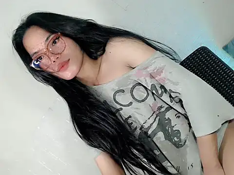 Snapshot of Urhotfucking_veronica1 chatting on March 5, 2026, 7:05 am Urhotfucking veronica1 online show from March 5, 2026, 7:05 am