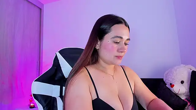 saray mendozaa online show from January 17, 2026, 10:24 pm