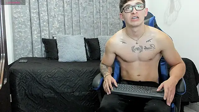 Calvin Hunter online show from March 12, 2026, 1:00 am