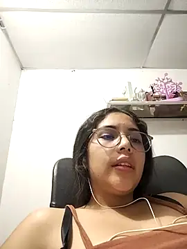 cristal adams11 online show from July 30, 2026, 4:11 am