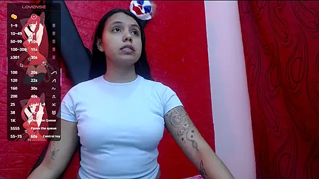 Snapshot of juliette18rose chatting on February 28, 2026, 7:57 pm juliette18rose online show from February 28, 2026, 7:57 pm