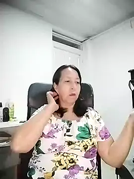 RosseLaure online show from July 15, 2026, 12:17 am