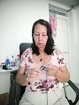 RosseLaure online show from July 15, 2026, 3:19 pm
