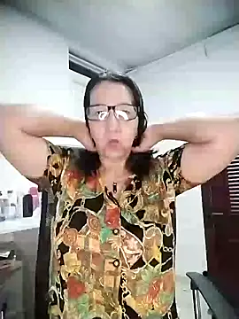 RosseLaure online show from July 24, 2026, 1:12 am