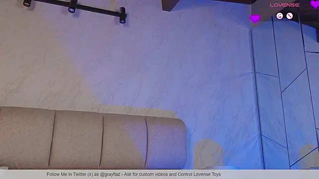 Hannahpretty- online show from March 15, 2026, 8:49 pm