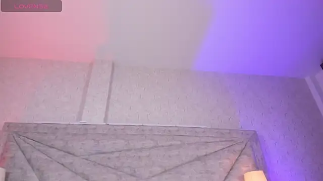 Snapshot of RousSweet- chatting on April 11, 2026, 10:13 pm RousSweet- online show from April 11, 2026, 10:13 pm