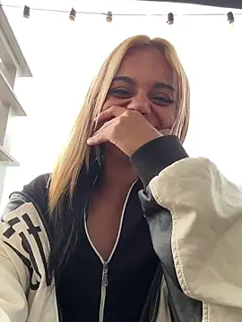 andyy x online show from February 10, 2026, 9:25 pm