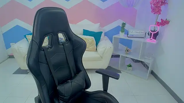 mayli marie online show from March 29, 2026, 11:17 pm