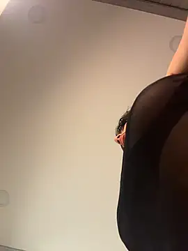 IrinaBlanc online show from February 3, 2026, 1:38 am