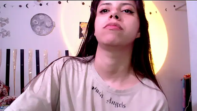 haomee online show from February 22, 2026, 8:32 pm