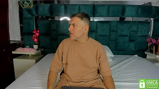 Snapshot of ViceSweet chatting on May 2, 2026, 1:11 am ViceSweet online show from May 2, 2026, 1:11 am