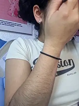 Snapshot of Dany_Moon_ chatting on February 28, 2026, 3:39 am Dany Moon online show from February 28, 2026, 3:39 am