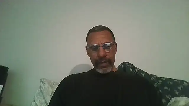 swimmer2496 online show from March 27, 2026, 9:38 pm