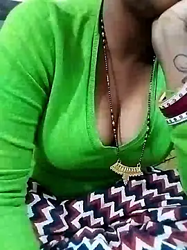 Snapshot of Soniya-sexy1 chatting on January 17, 2026, 1:58 pm Soniya-sexy1 online show from January 17, 2026, 1:58 pm