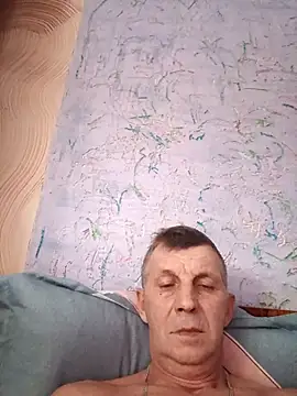 Snapshot of andrei73200 chatting on February 13, 2026, 4:51 pm andrei73200 online show from February 13, 2026, 4:51 pm