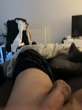 Uyhhhikhtyo online show from March 27, 2026, 5:58 pm