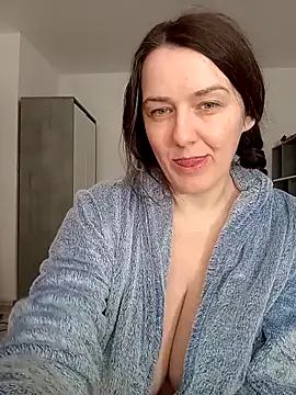 Angela swet online show from March 28, 2026, 12:17 pm