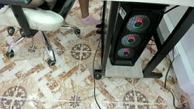 francis 20 online show from February 18, 2026, 12:23 pm