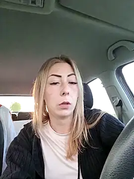 dewimp1 online show from April 19, 2026, 6:10 pm