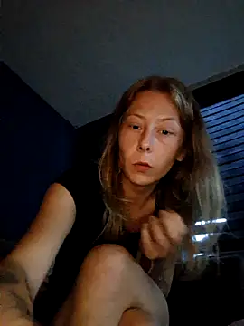 dewimp1 online show from June 7, 2026, 7:52 pm
