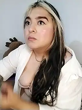 NaraHills  online show from February 7, 2026, 11:35 pm