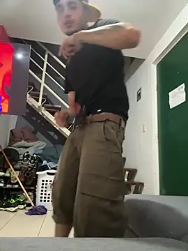 MRdxxx444 online show from April 28, 2026, 6:07 am