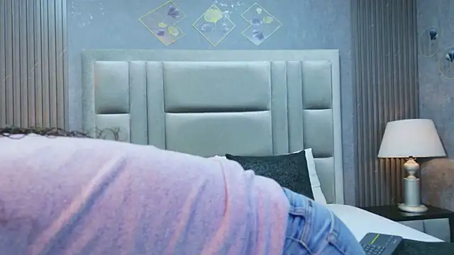 RoxanaAngel online show from February 19, 2026, 12:46 pm